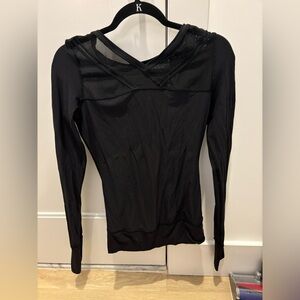 Lululemon long sleeve top with mesh detailing